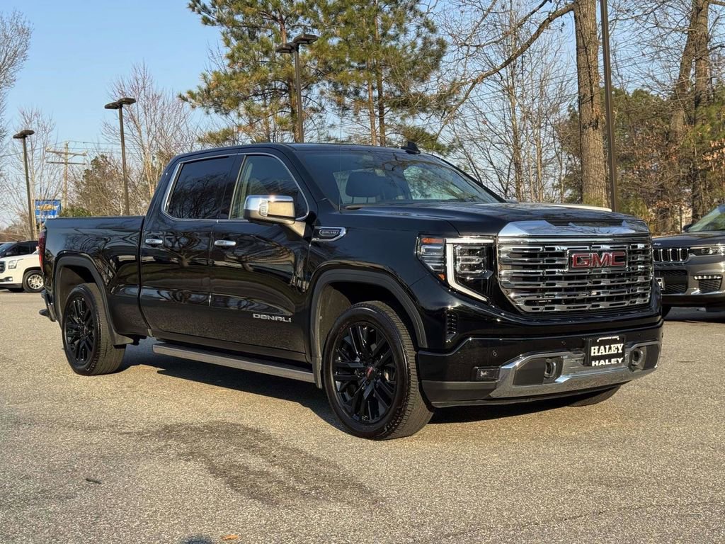 Used 2025 GMC Sierra 1500 Denali w/ Technology Package image 2