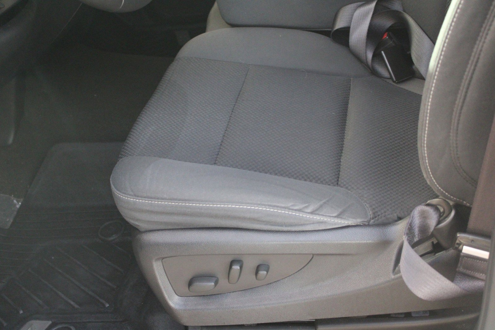 Used 2017 Chevrolet Silverado 1500 LT w/ Texas Edition image 16