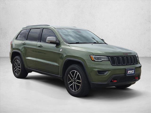 Used 2020 Jeep Grand Cherokee Trailhawk w/ Trailhawk Luxury Group image 3