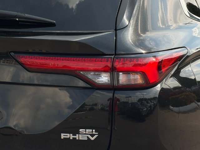 Used 2023 Mitsubishi Outlander SEL 40th Anniversary AWD/4WD image 33