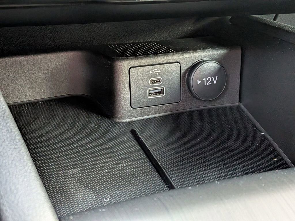 New 2026 Ford Escape ST-Line w/ Tech Pack #1 image 31