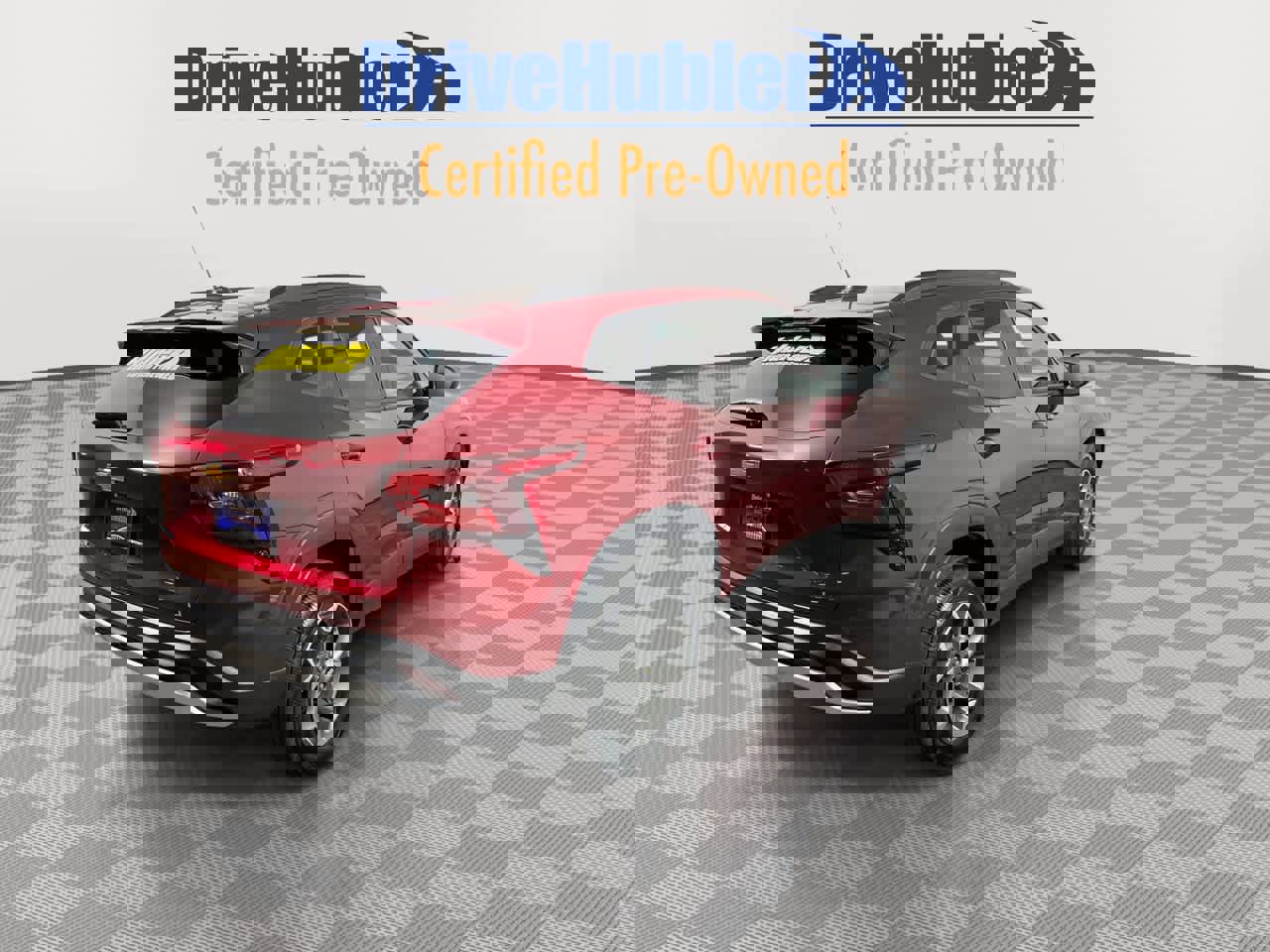 Used 2025 Chevrolet Trax LT w/ LT Convenience Package image 8