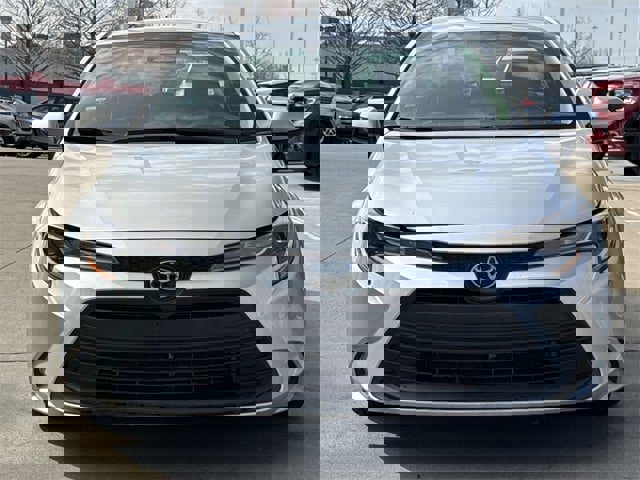 Used 2023 Toyota Corolla LE image 8