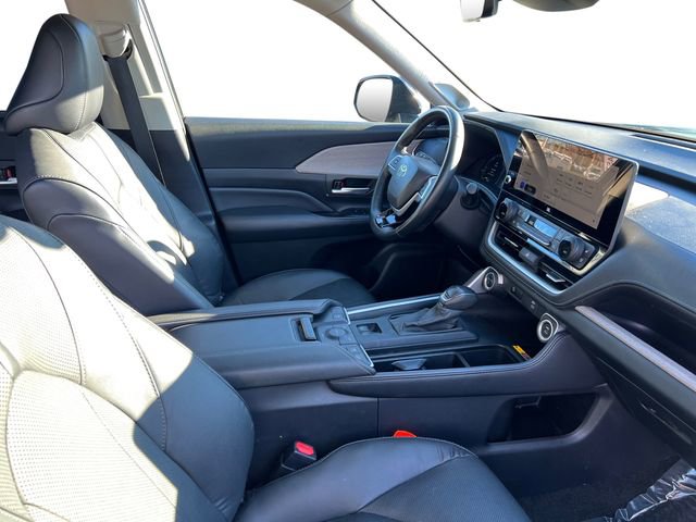 Certified 2024 Toyota Grand Highlander Limited image 20