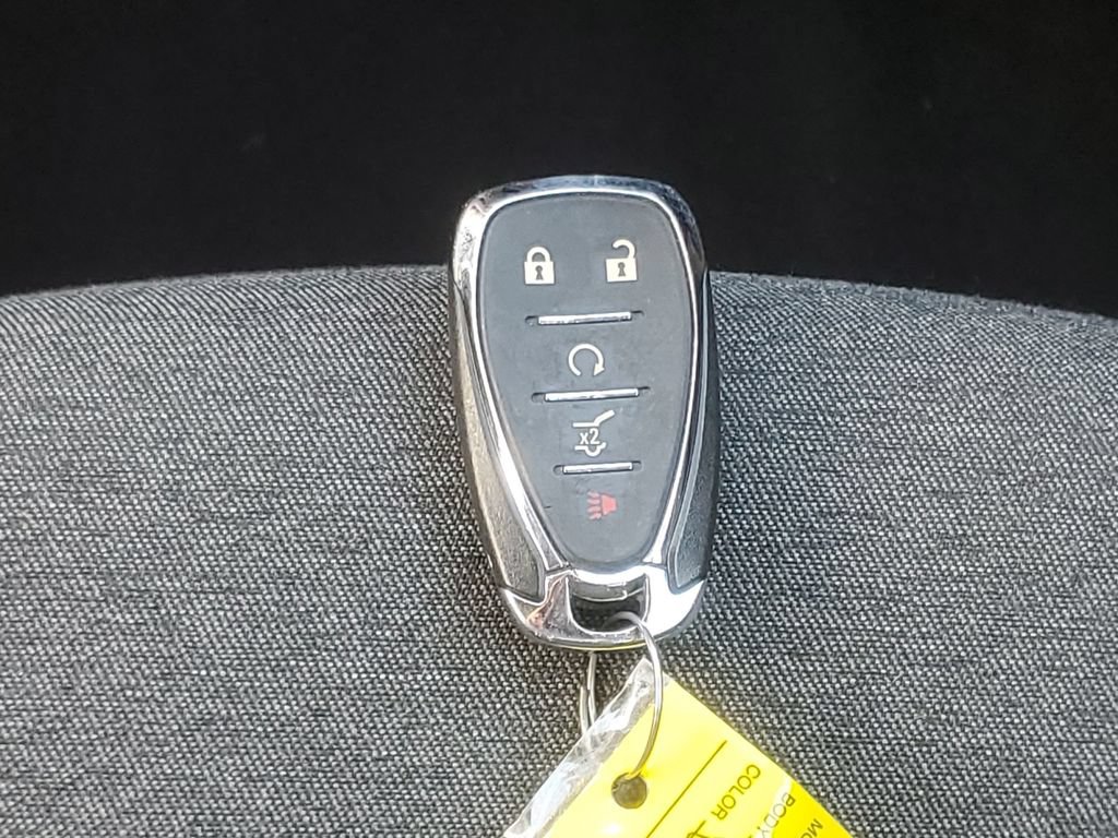 Used 2023 Chevrolet Equinox LT AWD/4WD image 32