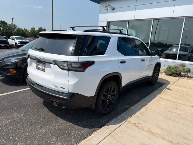 Used 2019 Chevrolet Traverse Premier w/ Redline Edition AWD/4WD image 3