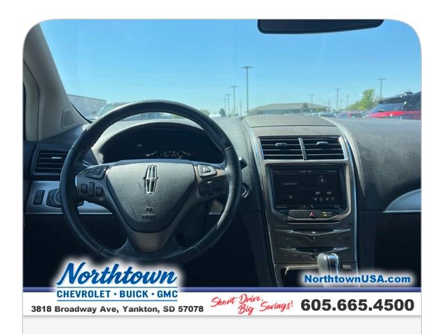 Used 2015 Lincoln MKX AWD image 13