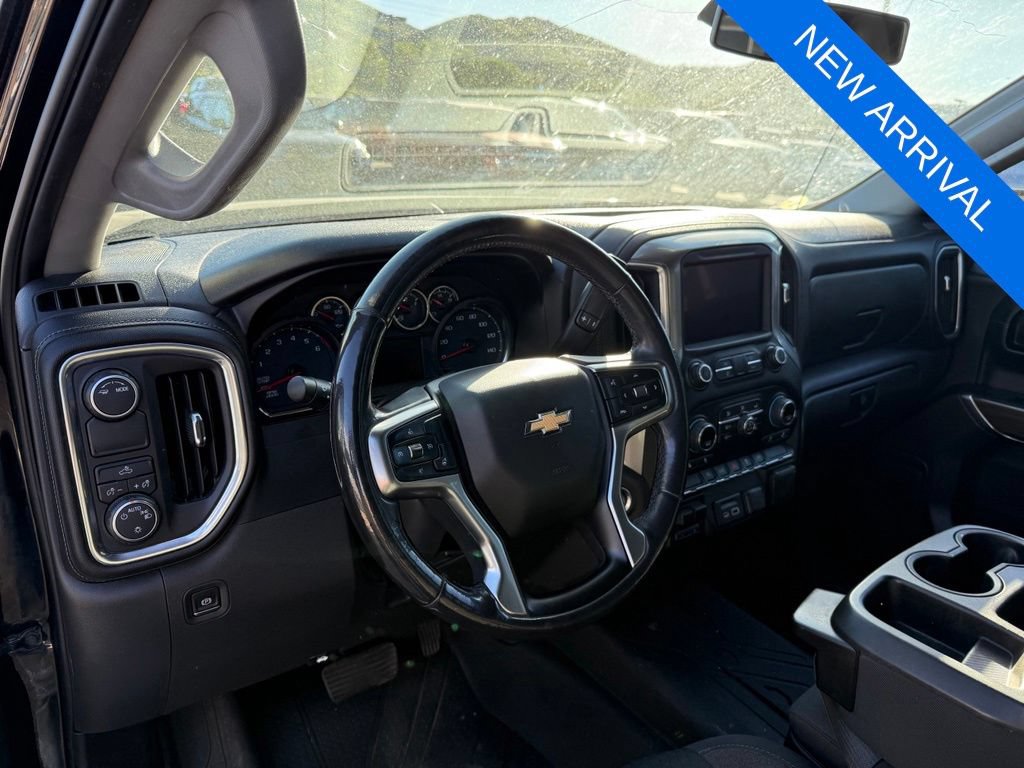 Used 2020 Chevrolet Silverado 1500 LT w/ Texas Edition RWD image 13