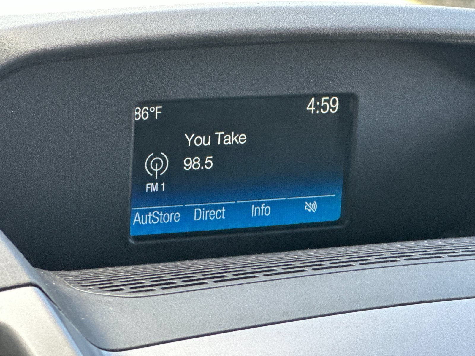 Used 2018 Ford Transit 150 XLT RWD image 17
