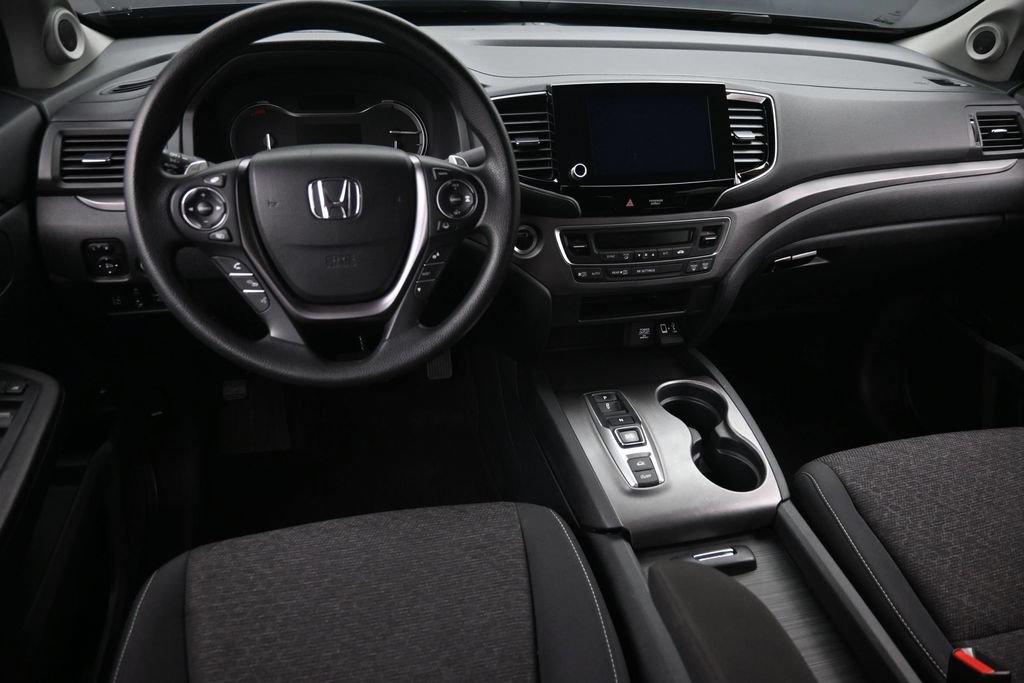 Used 2023 Honda Ridgeline Sport image 14