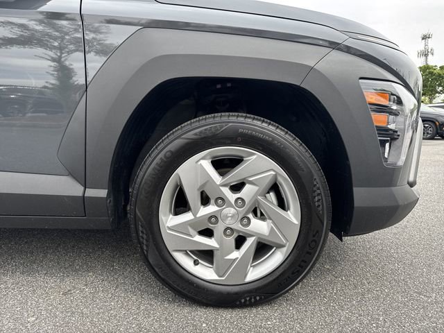 Certified 2024 Hyundai Kona SE image 12