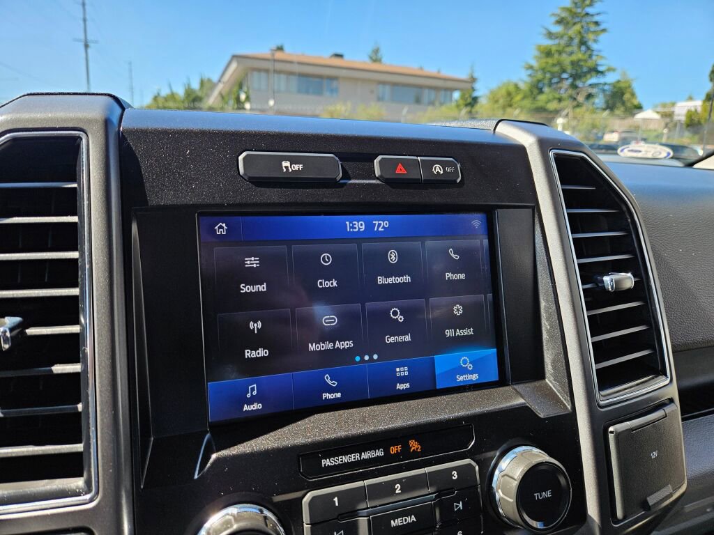 Used 2020 Ford F150 XLT image 4