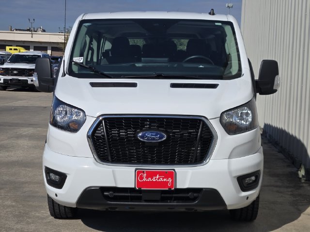 Used 2025 Ford Transit 350 XLT RWD image 2