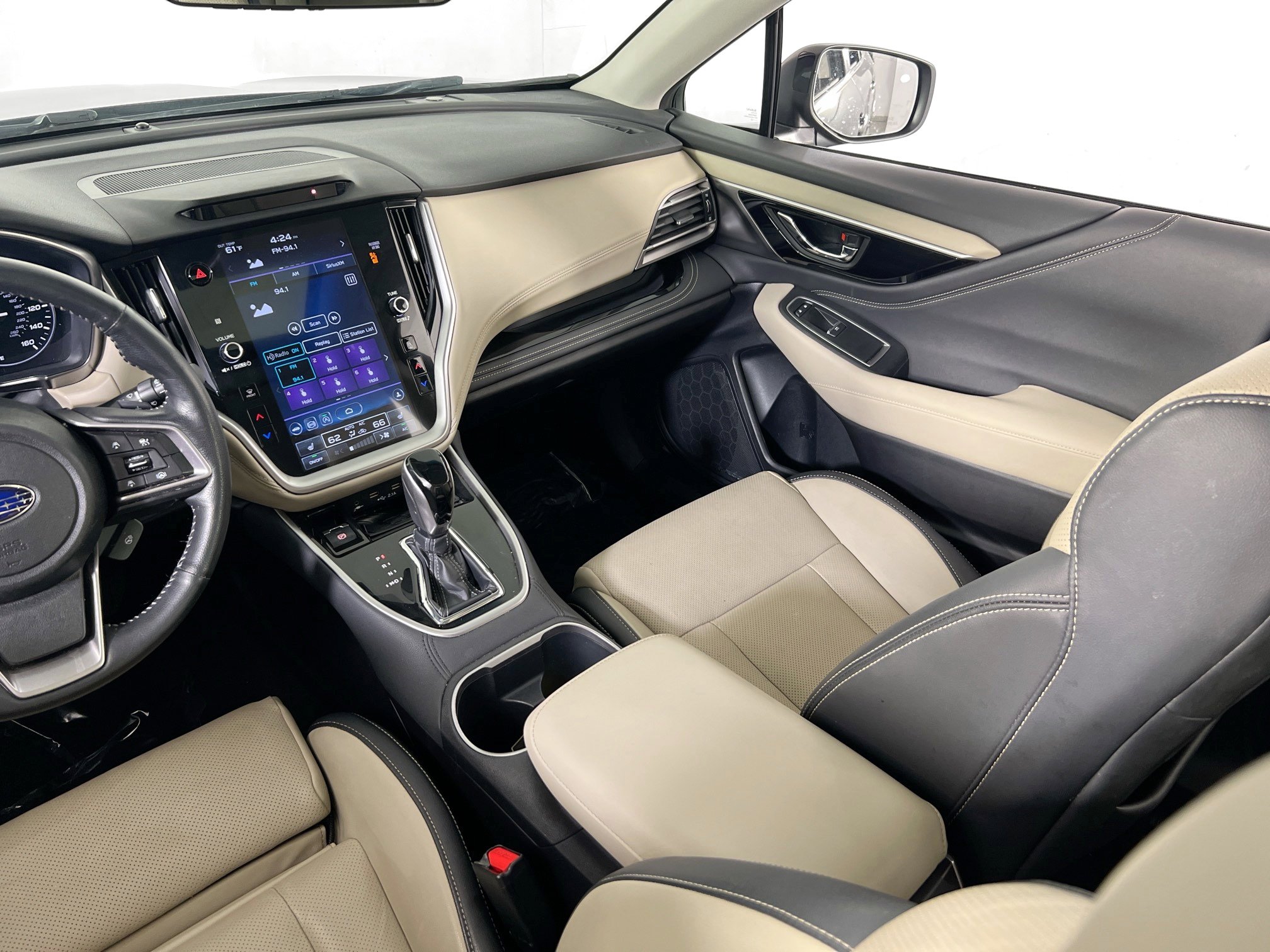 Used 2022 Subaru Outback Limited image 23
