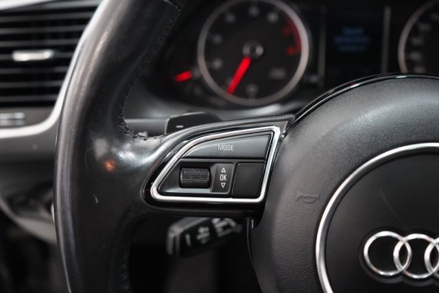 Used 2017 Audi Q5 2.0T Premium Plus w/ Technology Package image 21