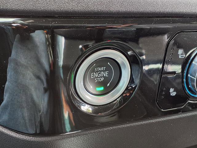 Used 2024 GMC Sierra 1500 Elevation image 9