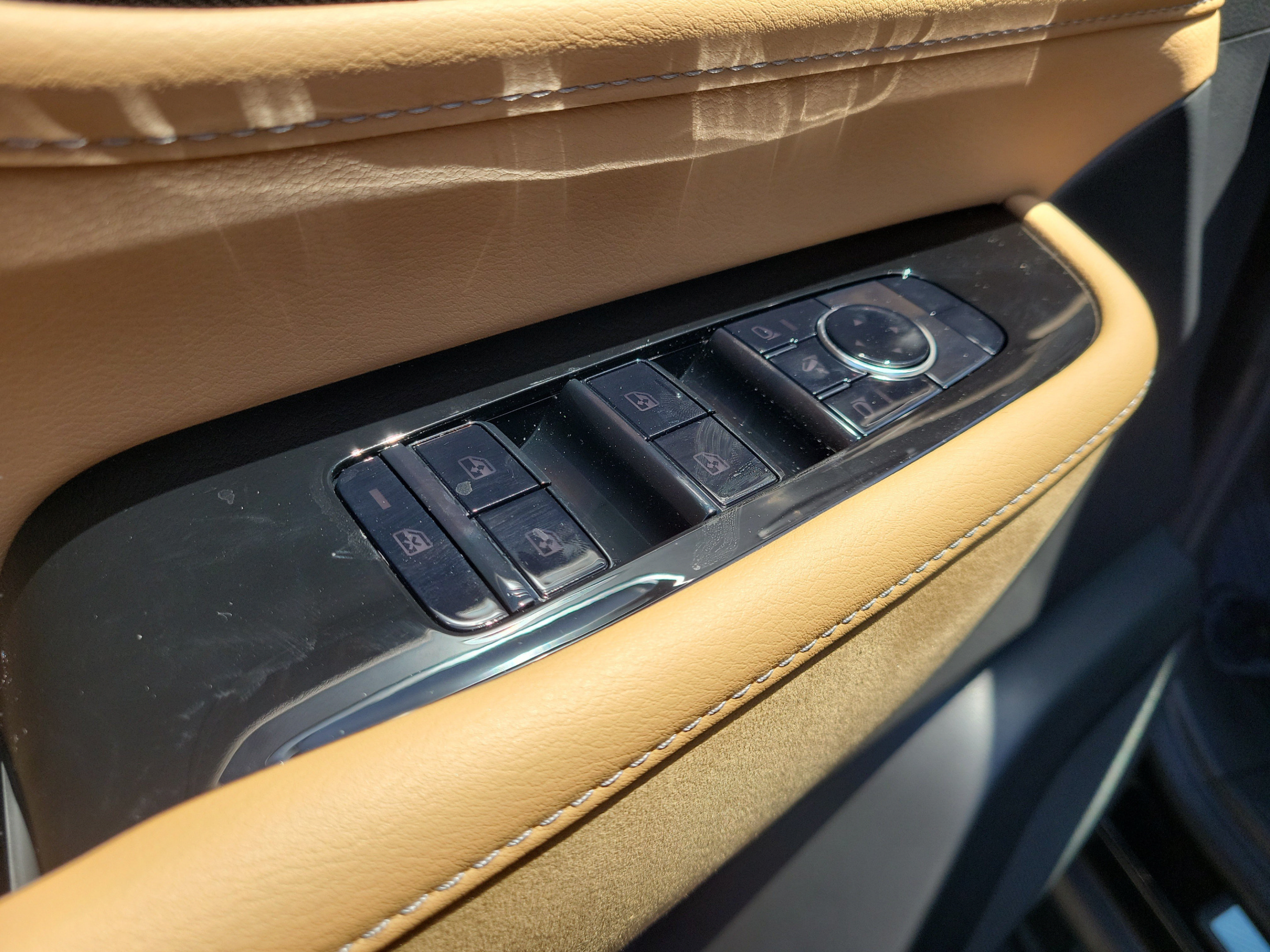 New 2027 INFINITI QX80 Luxe w/ Cargo Package RWD image 20