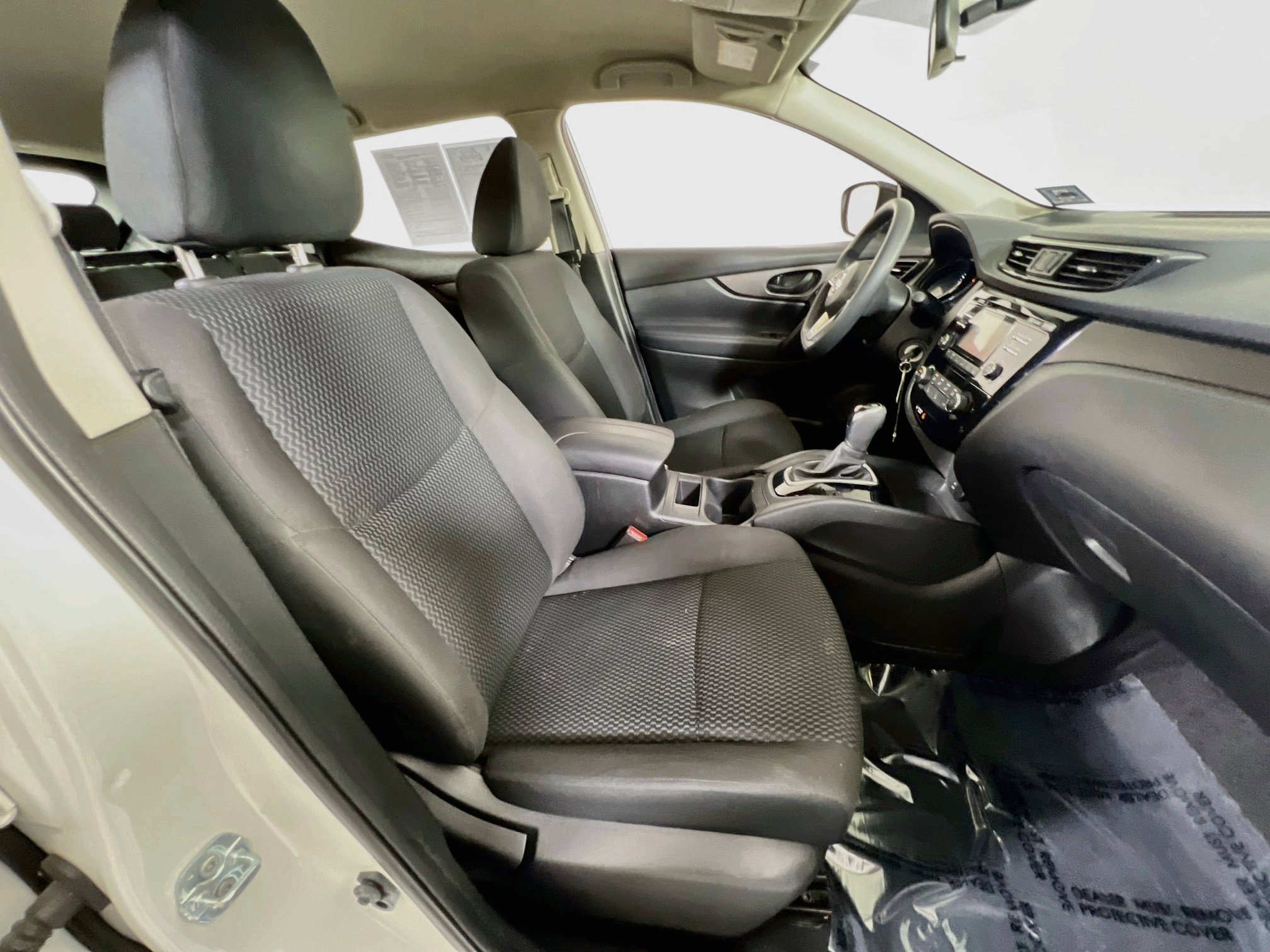 Used 2018 Nissan Rogue Sport S w/ S Appearance Package AWD/4WD image 25