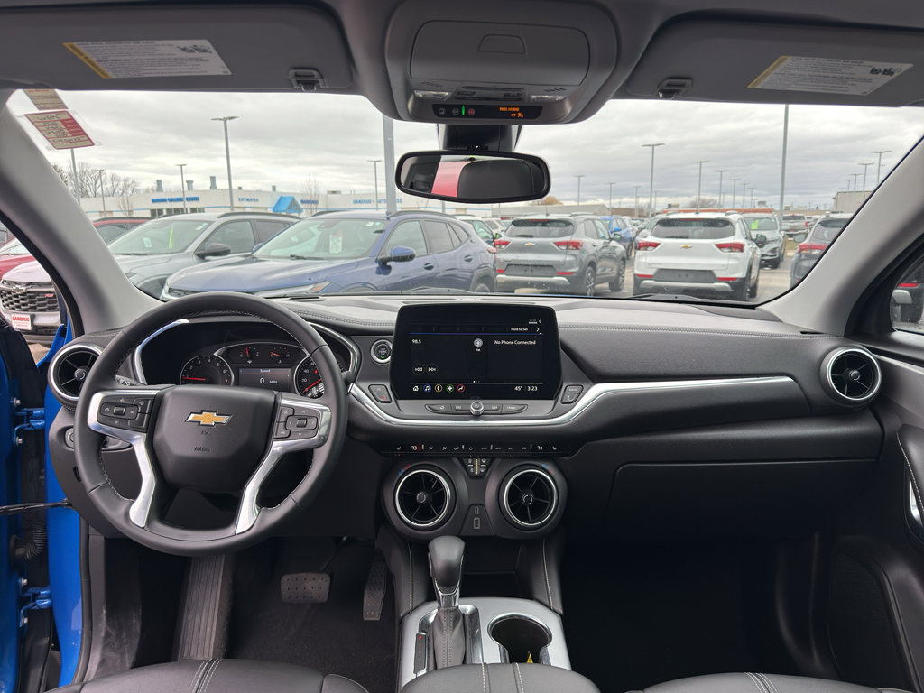 Used 2024 Chevrolet Blazer LT w/ Midnight/Sport Edition image 28