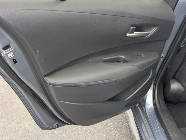 Used 2021 Toyota Corolla XSE image 18