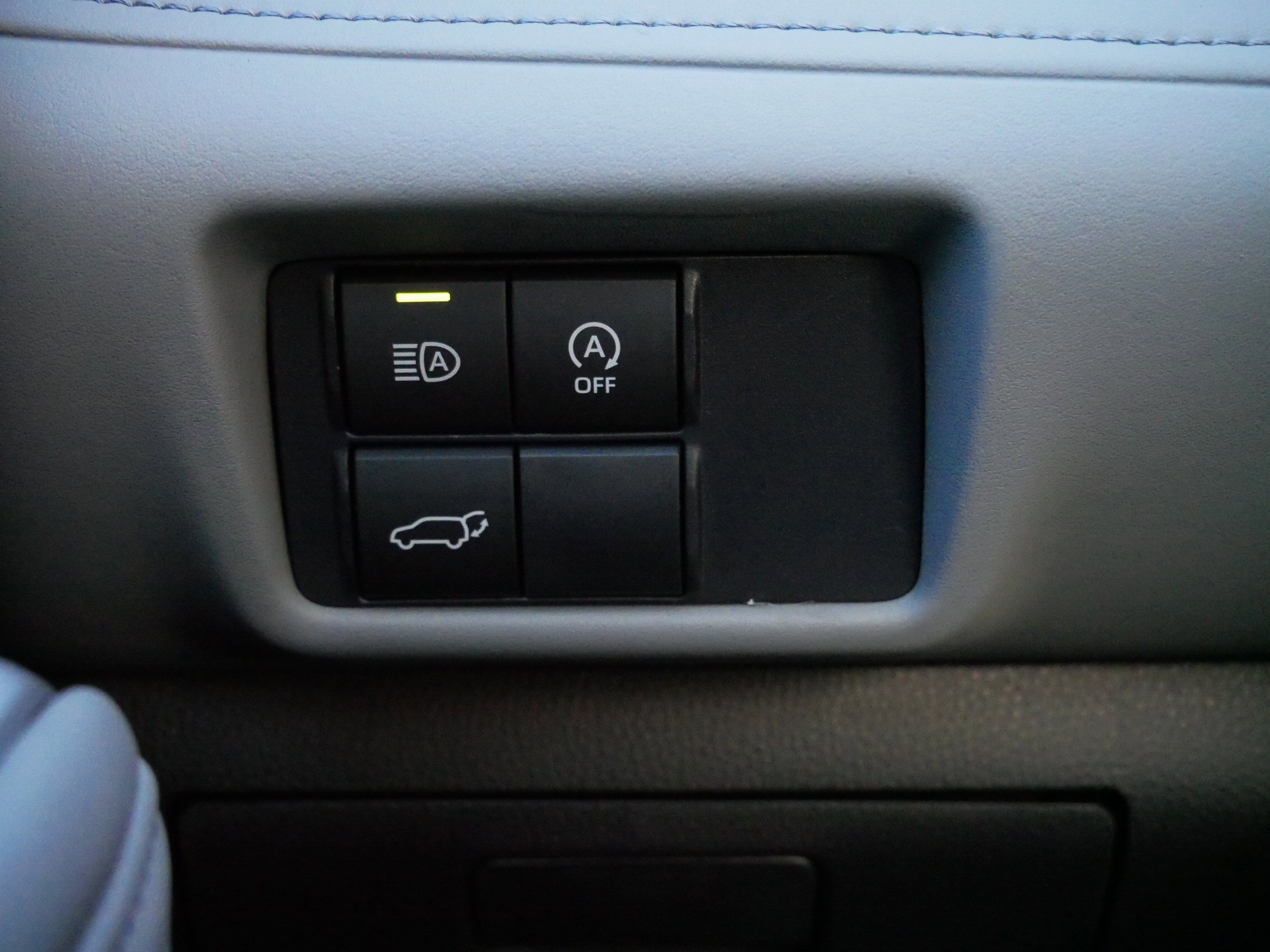 Certified 2026 Toyota Highlander XLE image 26