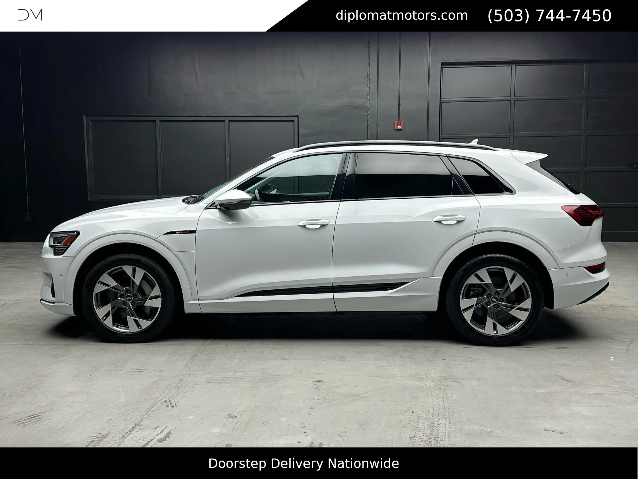 Used 2021 Audi e-tron Premium w/ Convenience Plus Package image 3