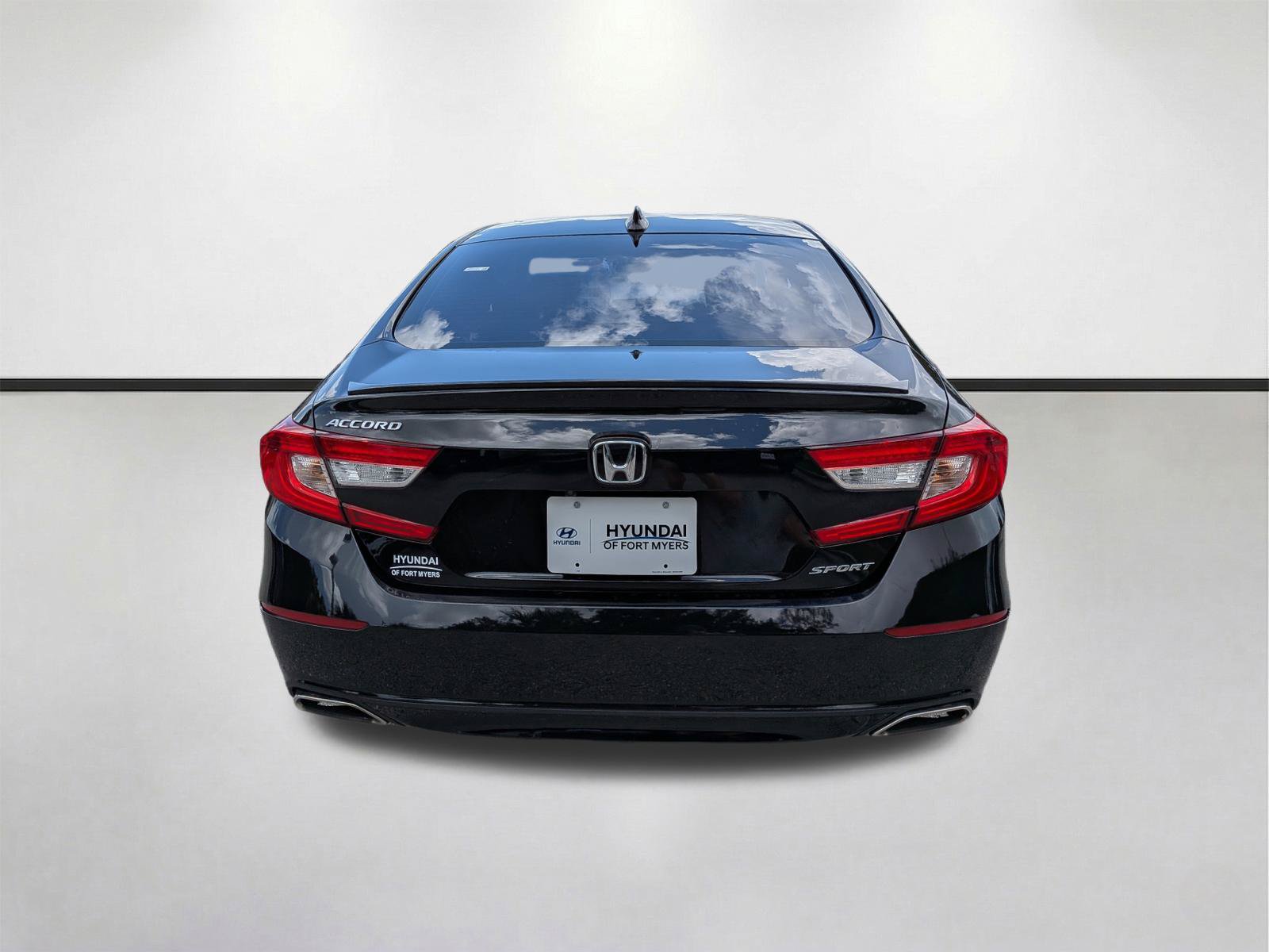 Used 2021 Honda Accord Sport image 5