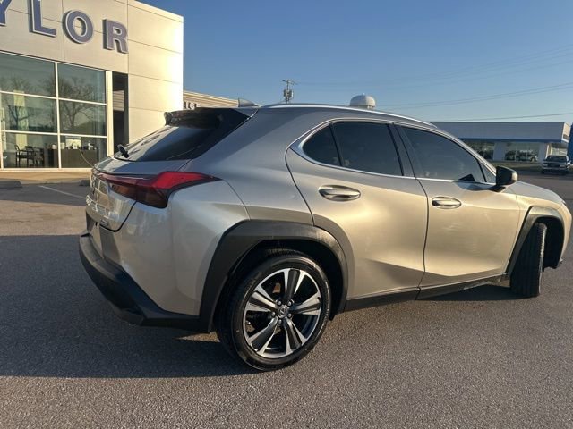Used 2022 Lexus UX 200 FWD image 17