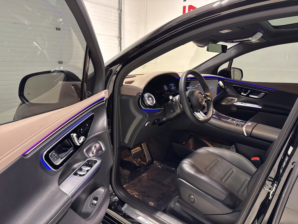 Used 2025 Mercedes-Benz EQE AMG 4MATIC SUV image 13