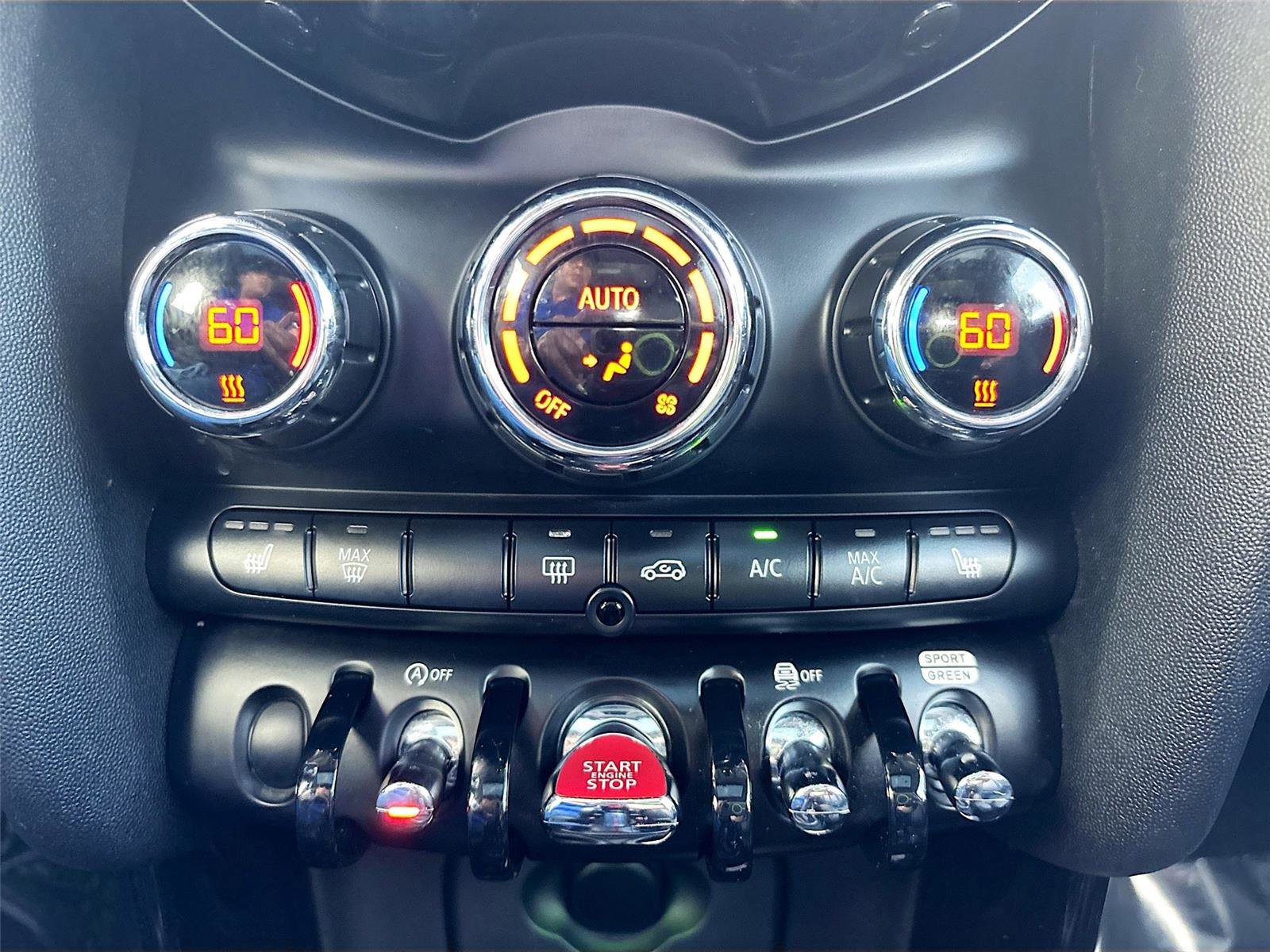 Used 2019 MINI Cooper S image 15