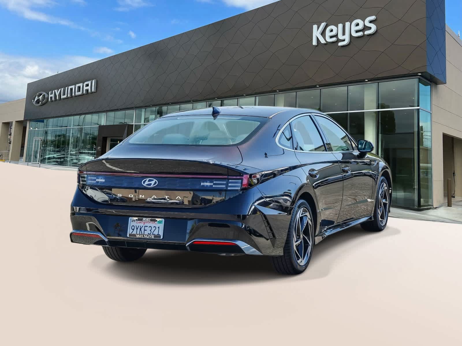 Certified 2026 Hyundai Sonata SEL FWD image 4
