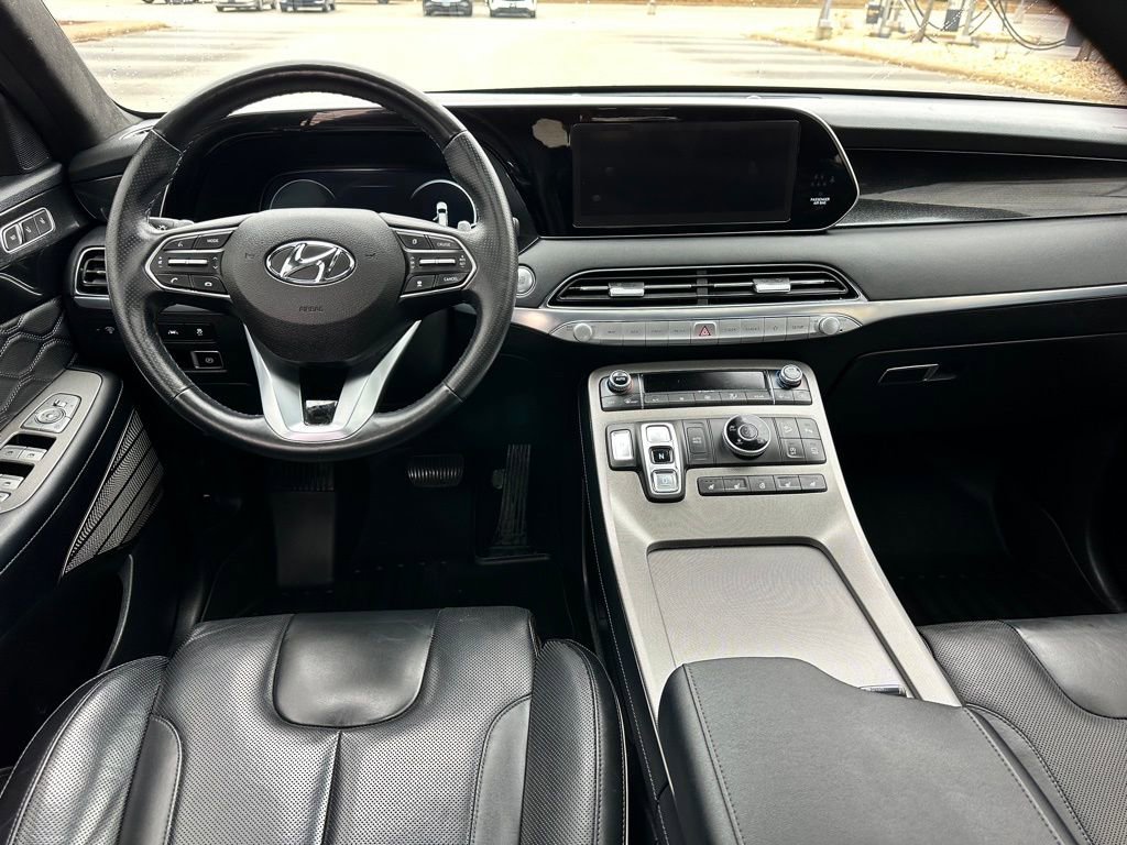 Used 2021 Hyundai Palisade Calligraphy image 17