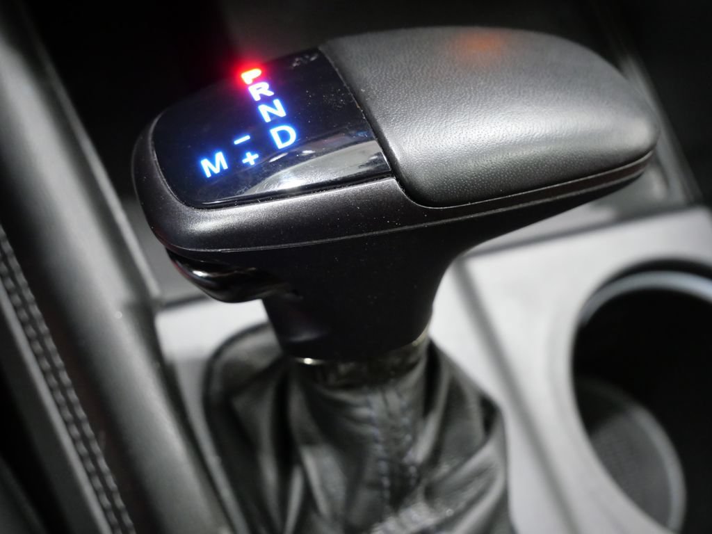 Used 2022 Dodge Durango R/T w/ Tow 'N Go Package AWD/4WD image 23