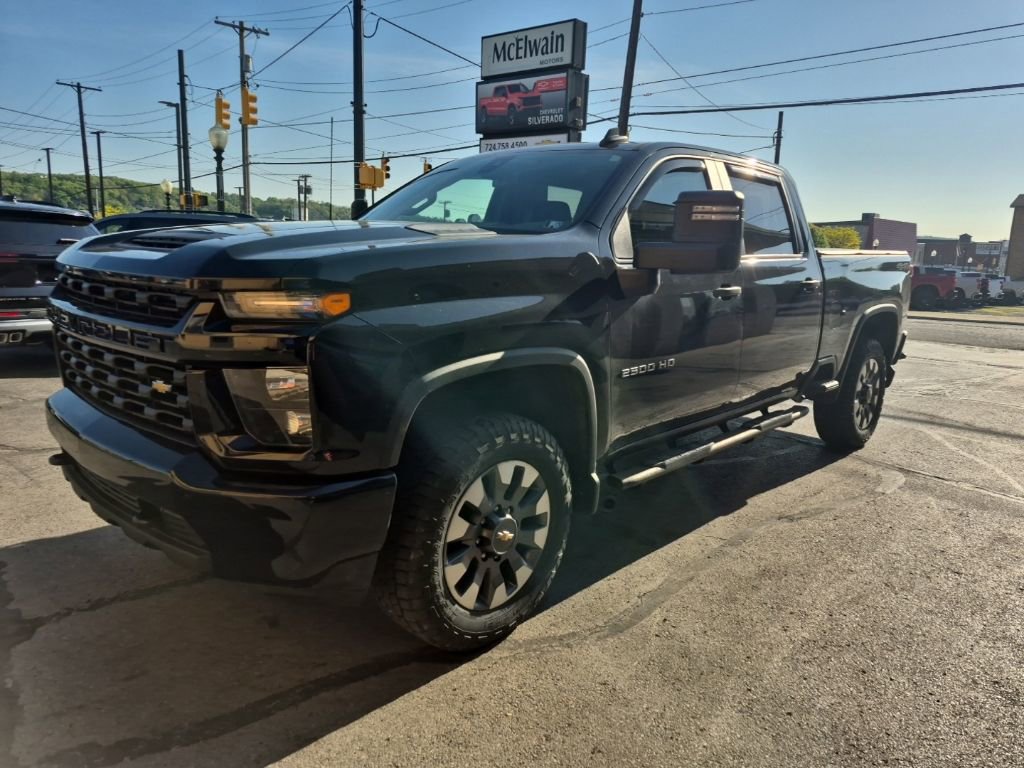 Used 2021 Chevrolet Silverado 2500 Custom w/ Custom Value Package AWD/4WD image 3