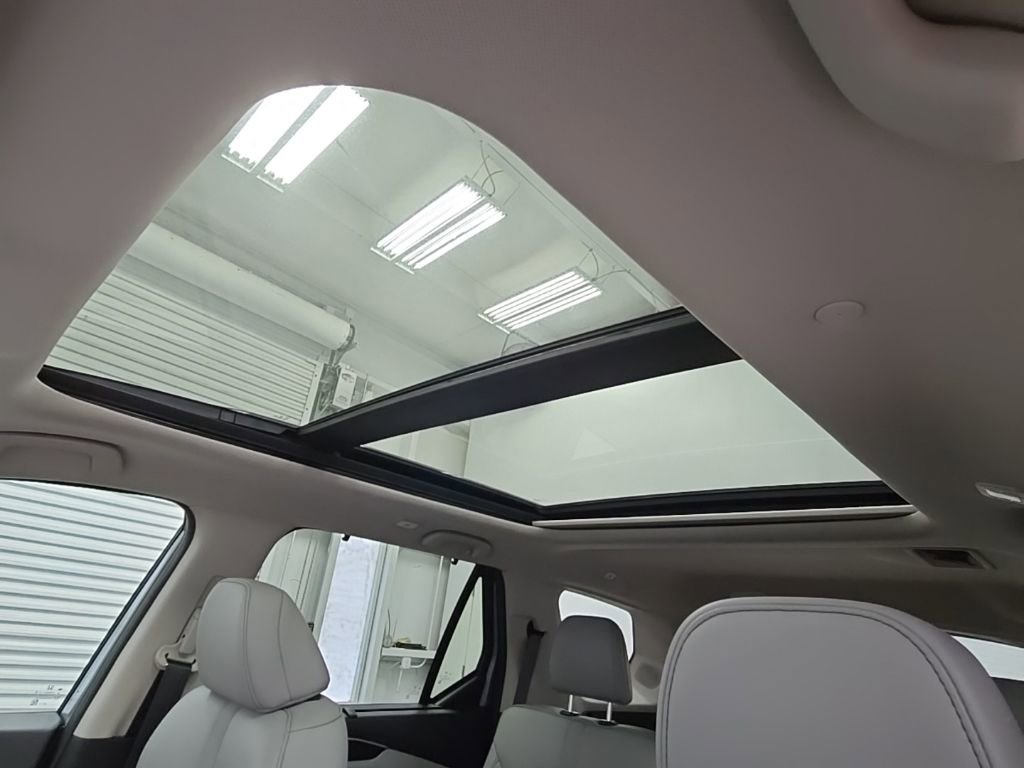 Used 2023 Honda Pilot Touring image 30