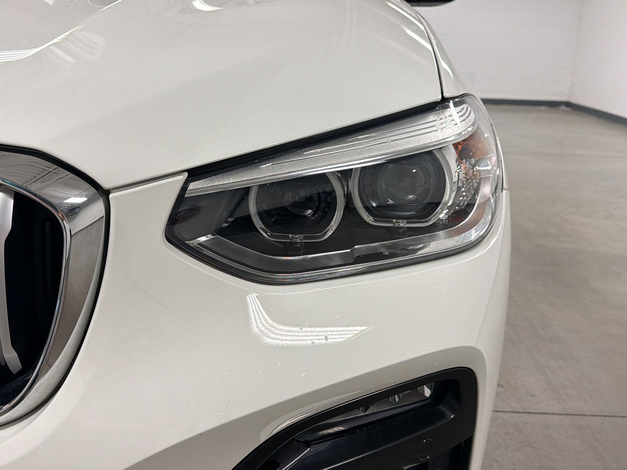 Used 2021 BMW X4 xDrive30i image 10