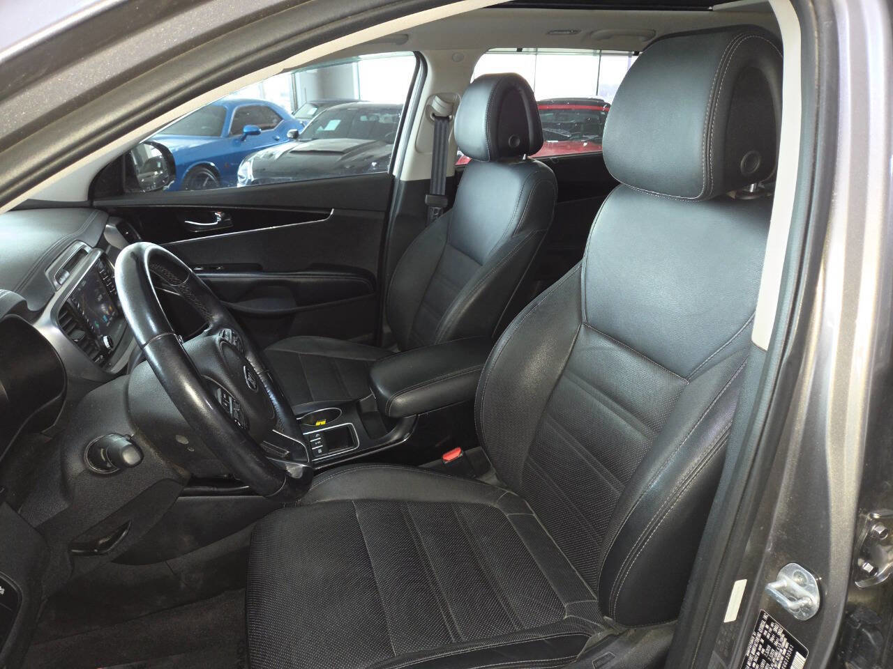 Used 2016 Kia Sorento SX AWD/4WD image 16