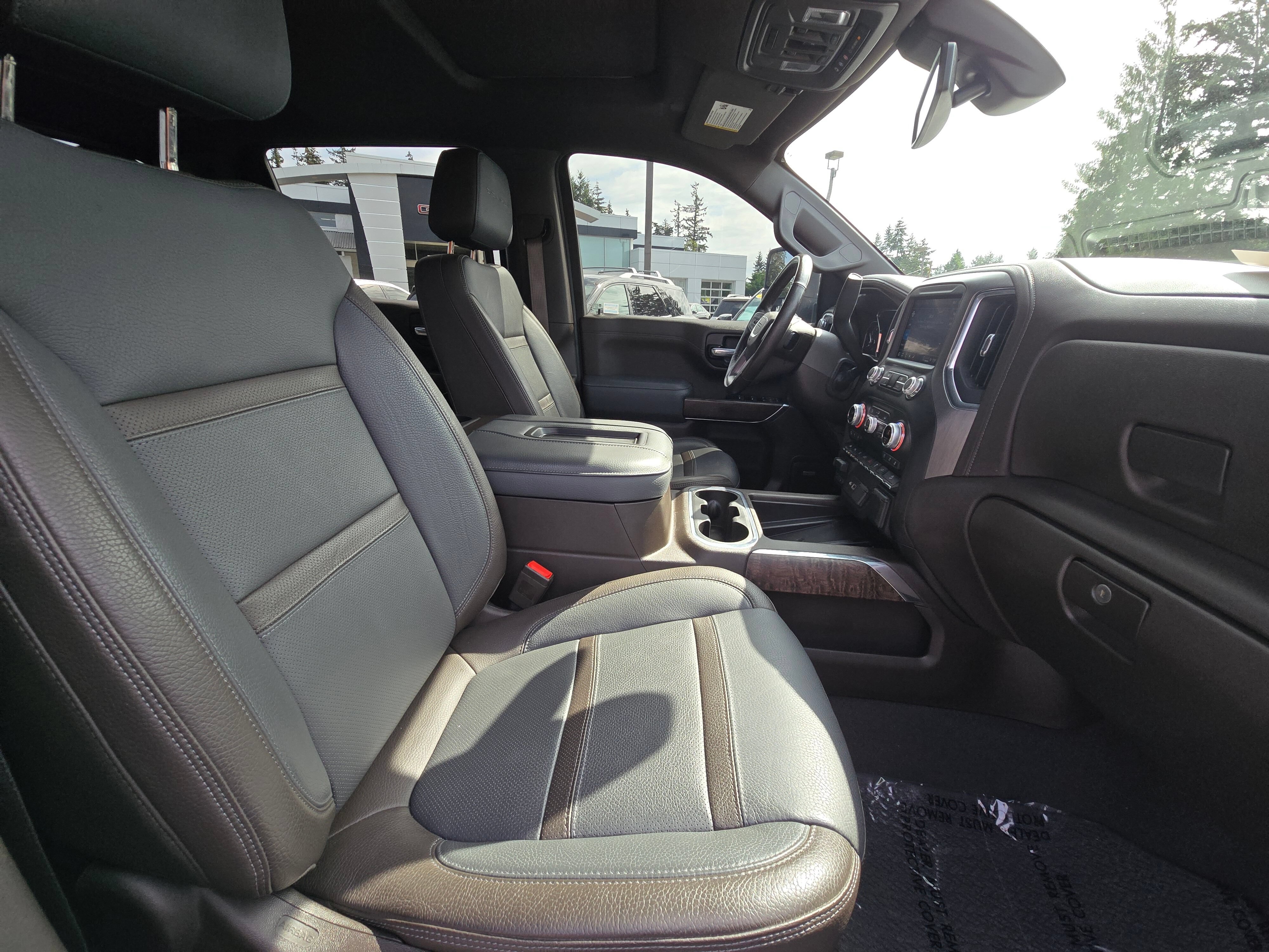 Used 2021 GMC Sierra 1500 Denali w/ Driver Alert Package II AWD/4WD image 11