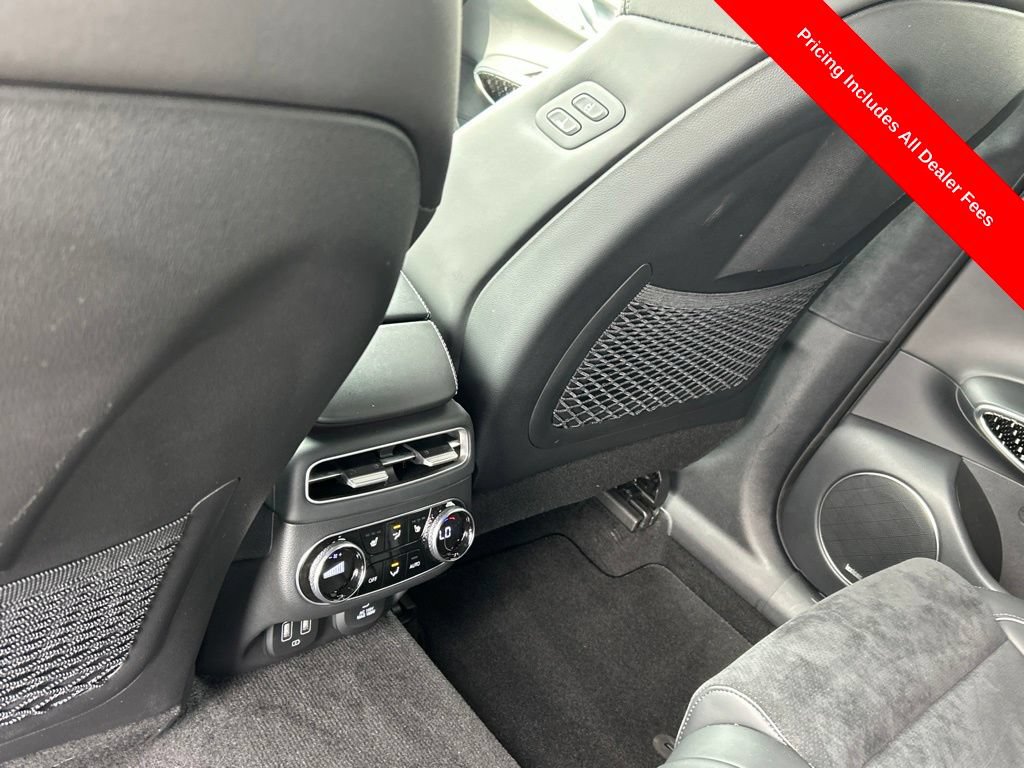 Used 2022 Genesis GV70 3.5T Sport w/ Sport Prestige Package AWD/4WD image 19