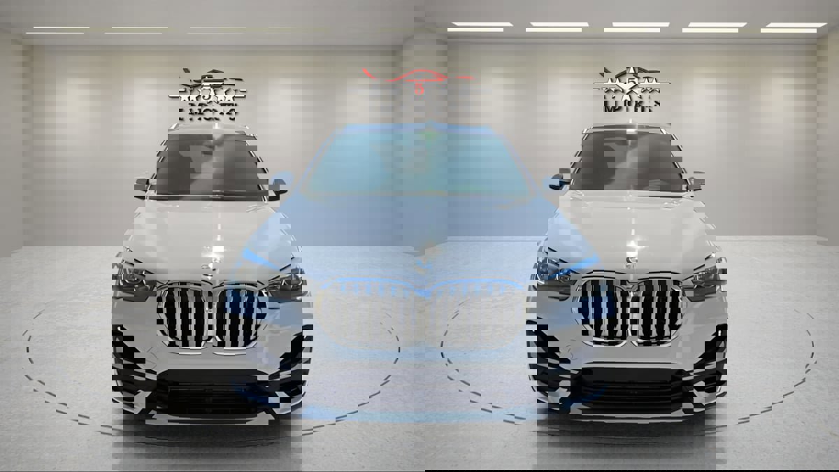 Used 2021 BMW X1 sDrive28i w/ Convenience Package image 9