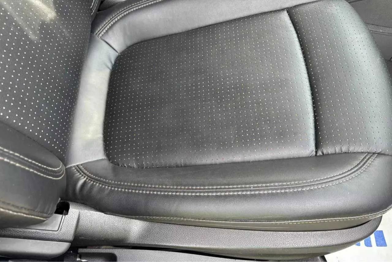 Used 2020 Chevrolet Sonic Premier image 20