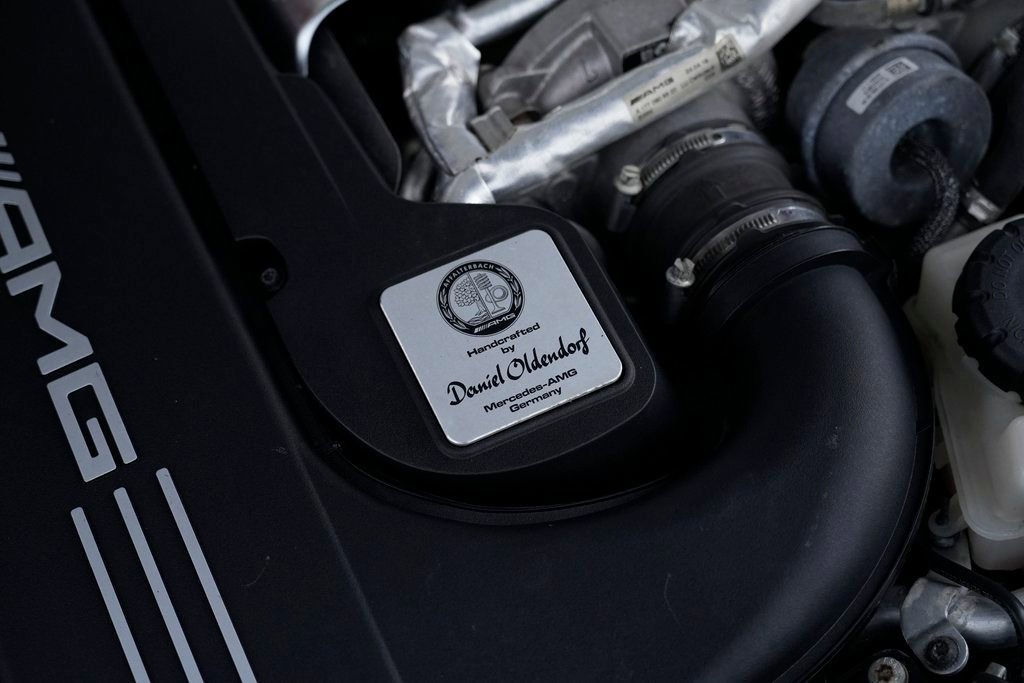 Used 2020 Mercedes-Benz GLC 63 AMG 4MATIC image 18
