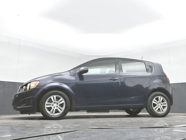 Used 2015 Chevrolet Sonic LT FWD image 40