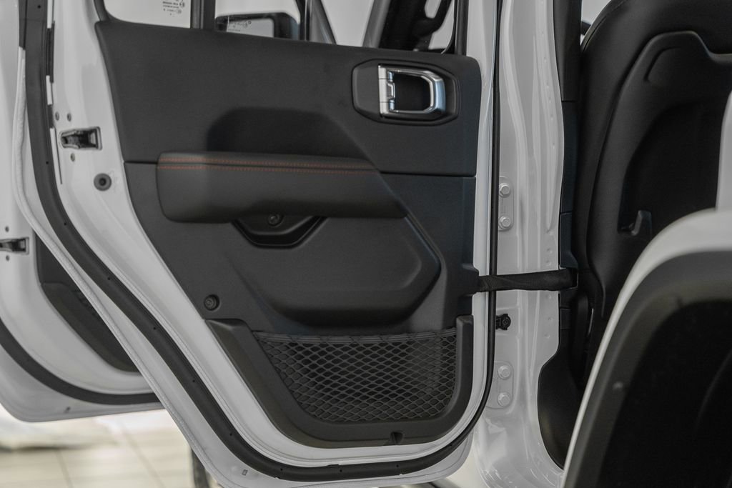 New 2025 Jeep Wrangler Rubicon w/ Steel Bumper Group image 36