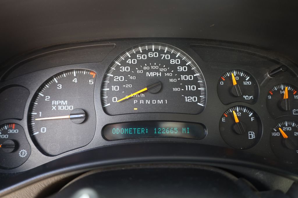 Used 2007 Chevrolet Silverado 2500 LT w/ Heavy-Duty Power Package AWD/4WD image 14