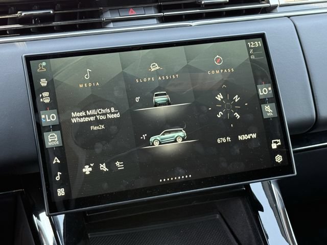 Used 2024 Land Rover Range Rover Sport Dynamic SE AWD/4WD image 17