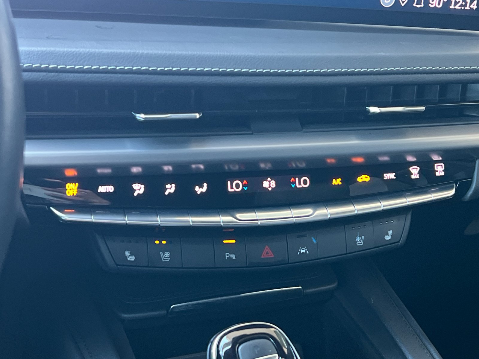Certified 2024 Cadillac XT4 Premium Luxury FWD image 21