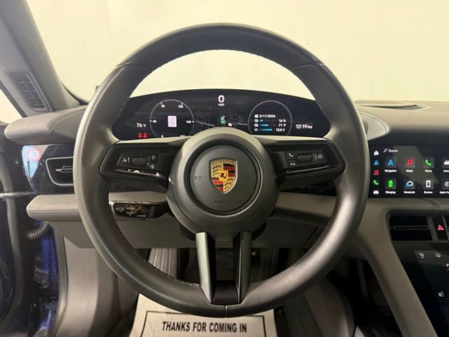 Used 2021 Porsche Taycan image 32