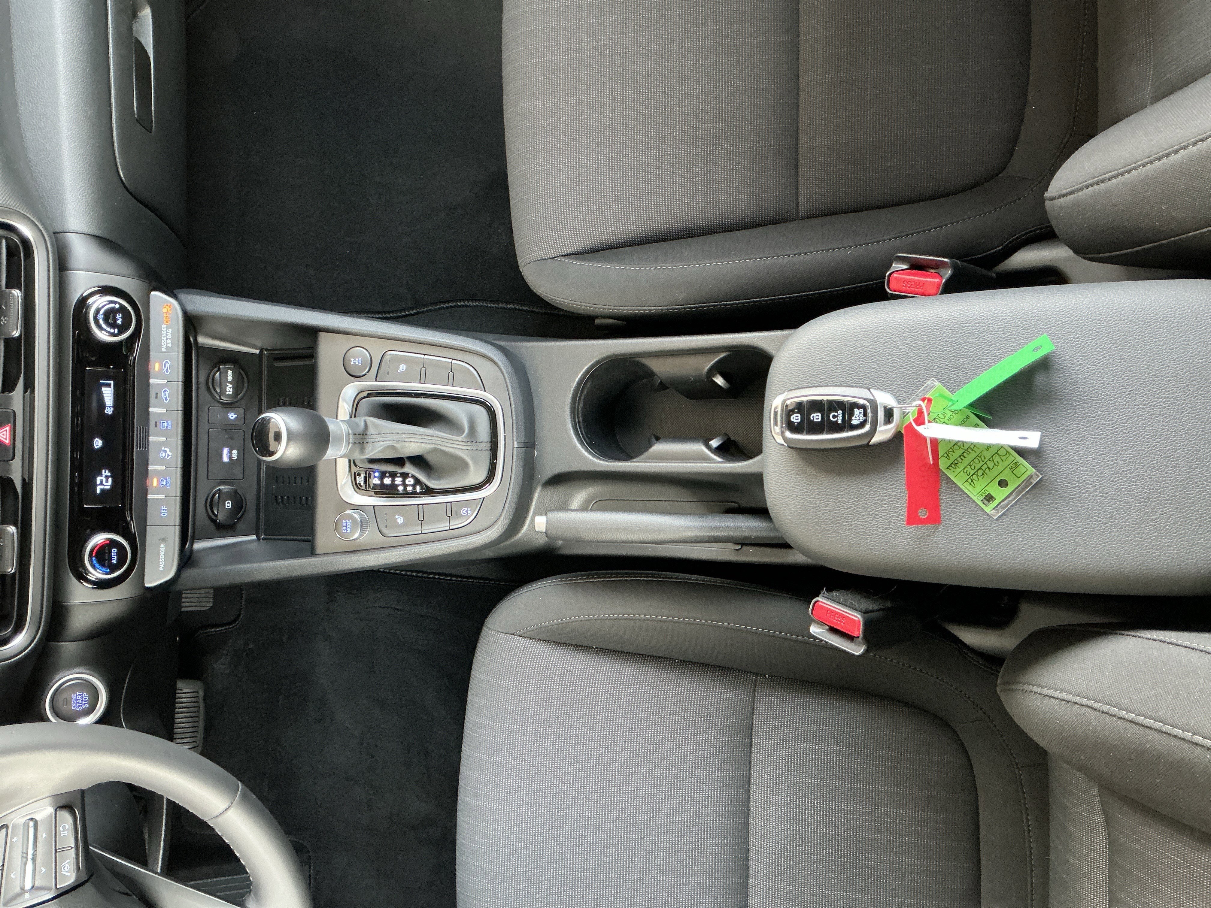 Used 2023 Hyundai Kona SEL w/ Convenience Package image 11