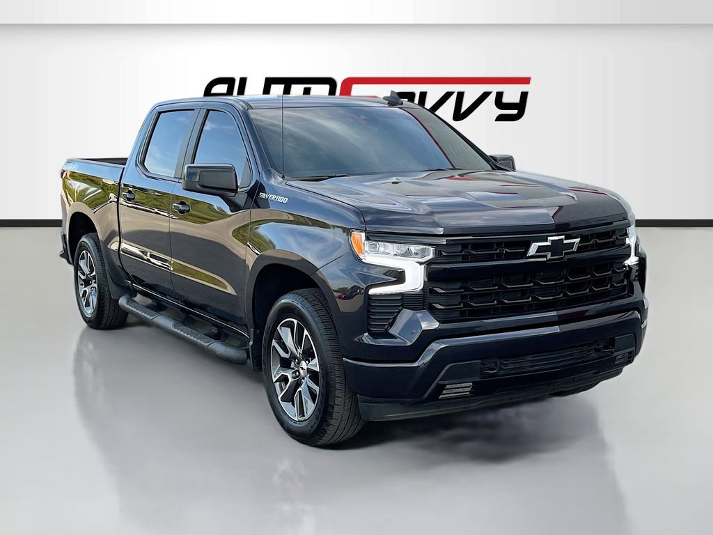 Used 2024 Chevrolet Silverado 1500 RST image 1